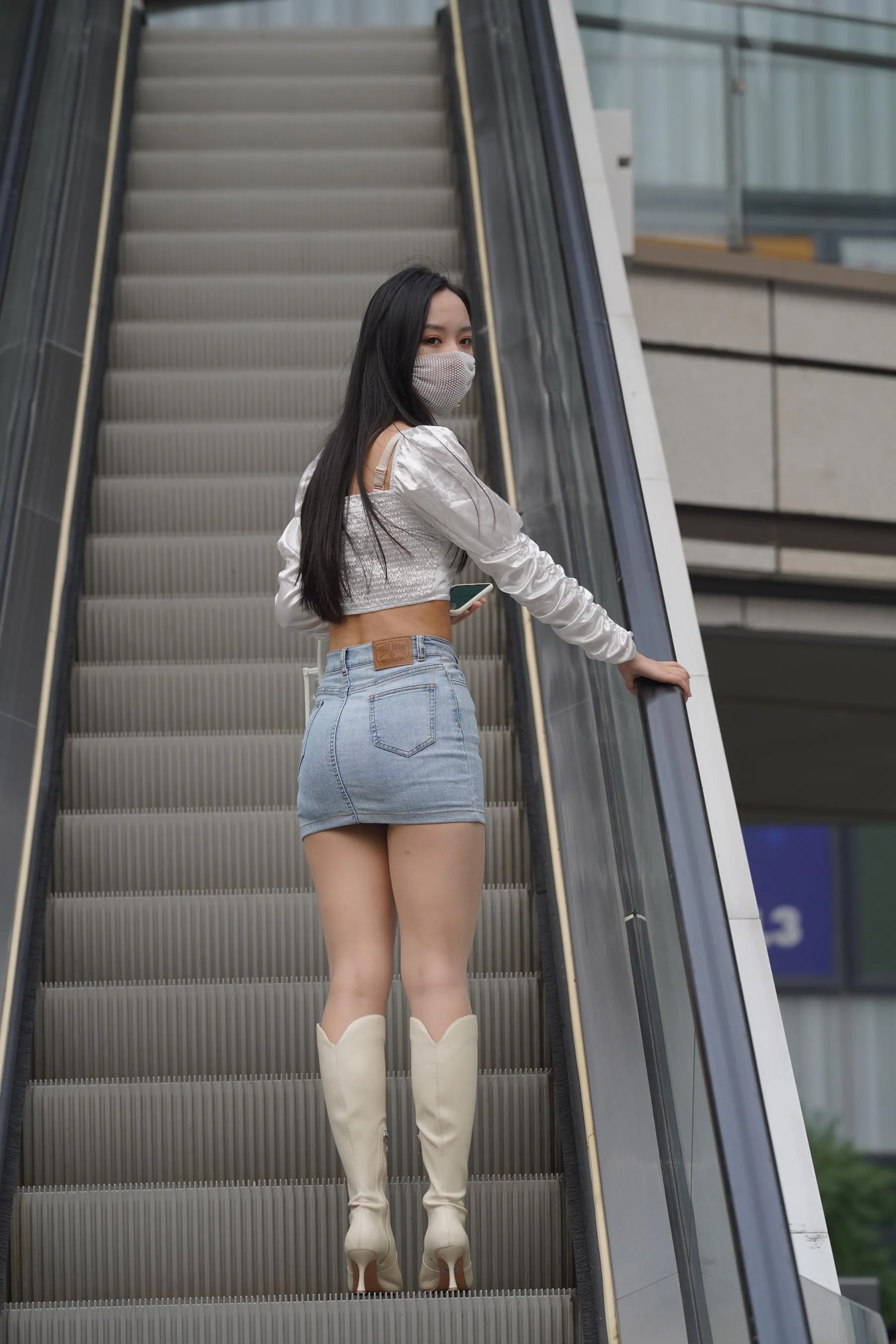魔镜街拍 NO.170 凯恩街拍摄影-牛仔裙小姐姐 [304P]插图5